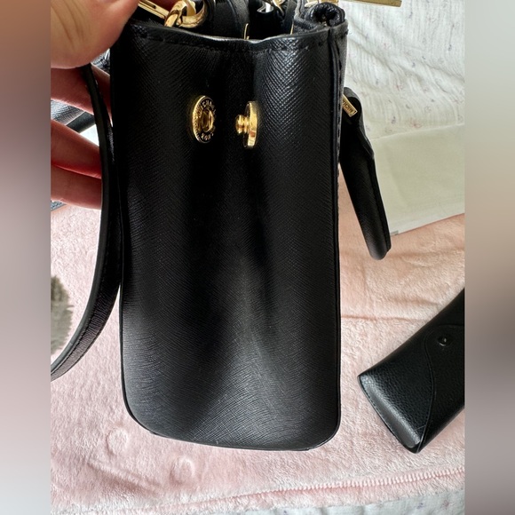 MICHAEL KORS PURSE - Picture 7 of 9